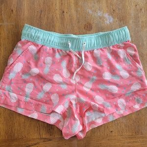 Jadelynn Brooke Pink Pineapple Shorts - Size Small
